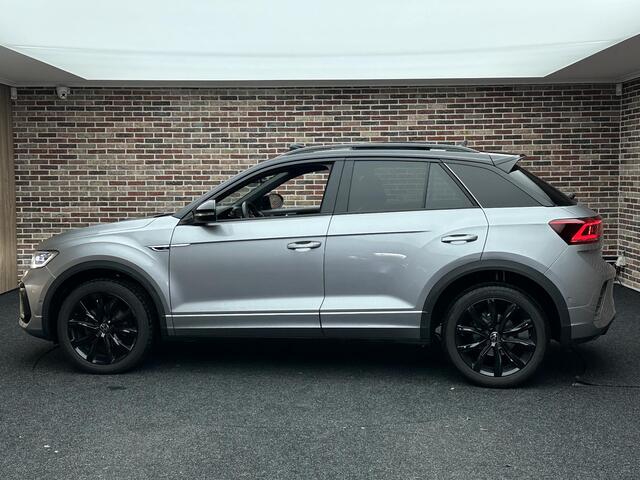 Volkswagen T-Roc 1.5 TSI R-Line Panorama IQ Black Edition Virtual