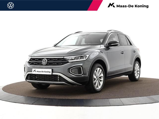 Volkswagen T-Roc 1.5 TSI 150pk DSG Life Edition · Apple/Android Car Play · Navigatie · Camera · P-Sensoren · Park Assist · 17'' Inch · Garantie t/m Februari 2027