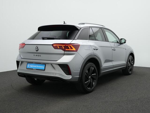 Volkswagen T-Roc 1.5 TSI 150 pk DSG R-Line | IQ Light | Black Style | Adaptive Cruise | Park Assist | Apple Carplay/Android Auto | DAB | 18 inch