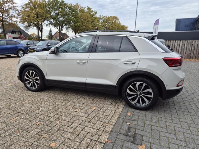Volkswagen T-Roc 1.0 TSI Life 75 Edition