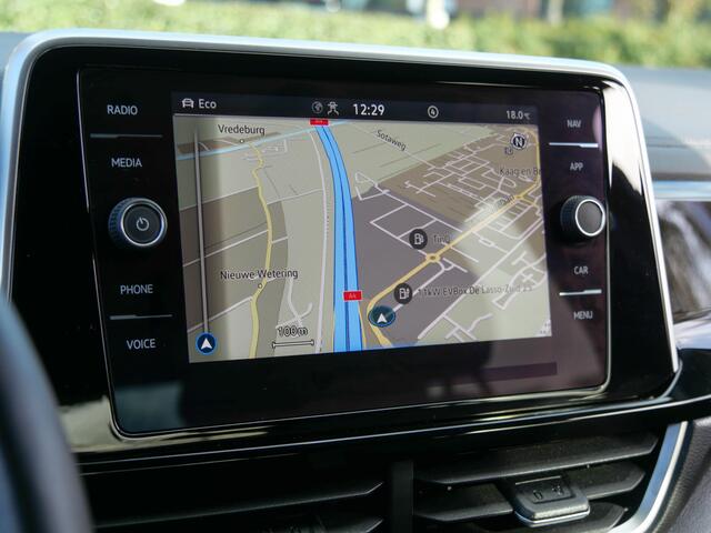 Volkswagen T-Roc 1.5 TSI 150PK R-Line Life Business | CAMERA | CARPLAY |