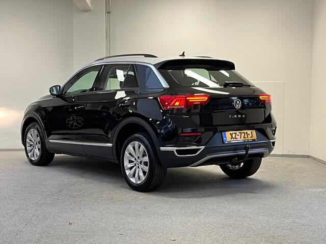 Volkswagen T-Roc 1.5 TSI Style | 1e-EIG. | TREKHAAK | CAMERA | CARPLAY |