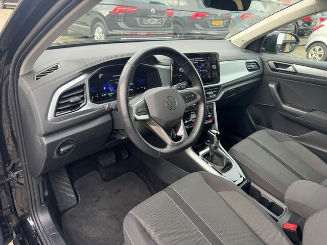 Volkswagen T-Roc 1.5 TSI Style navi, camera, pdc, sportvelgen