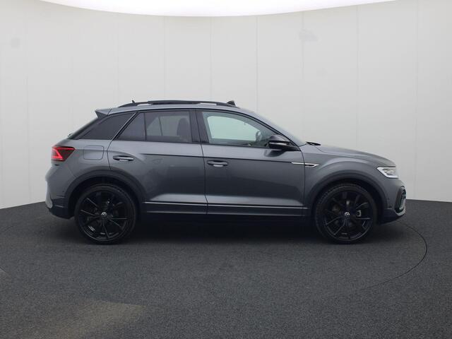 Volkswagen T-Roc 1.5TSI/150PK R Line Blackstyle DSG · Panoramadak · Camera + parkeersensoren · Stoelverwarming · Garantie tot januari 2026