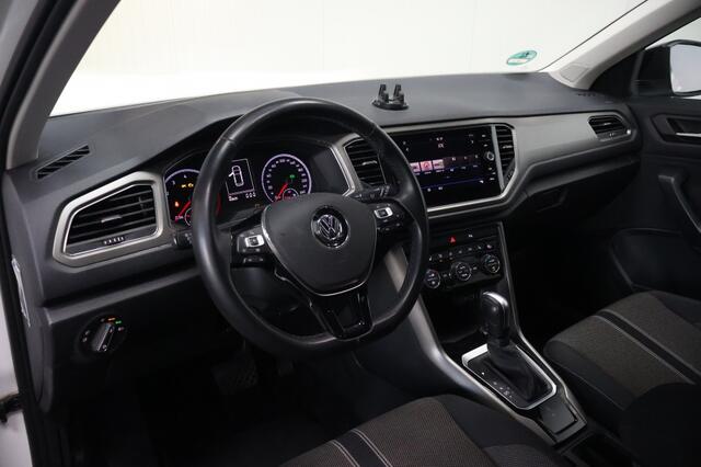 Volkswagen T-Roc 1.5 TSI Sport 150pk Automaat | LED | Trekhaak | Camera