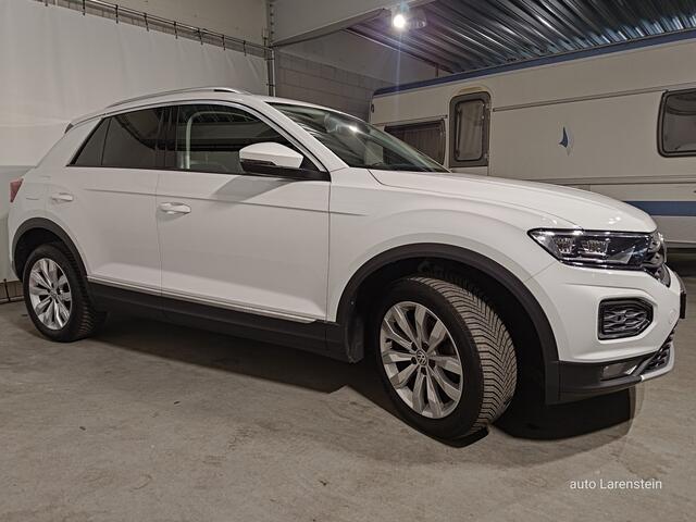 Volkswagen T-Roc 1.5 TSI 150pk Sport Carplay / Elektr.A.Klep / A.Cam./ Afn.Trekhaak / Adapt.Cruise C.