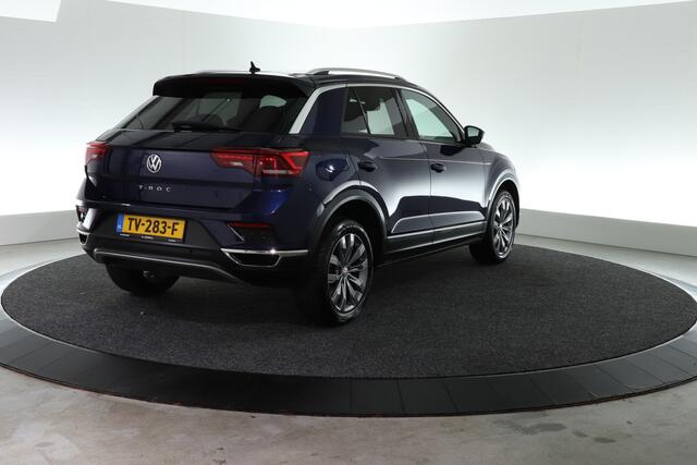 Volkswagen T-Roc 1.0 TSI Sport | CARPLAY | CAMERA | STOELVERW. |
