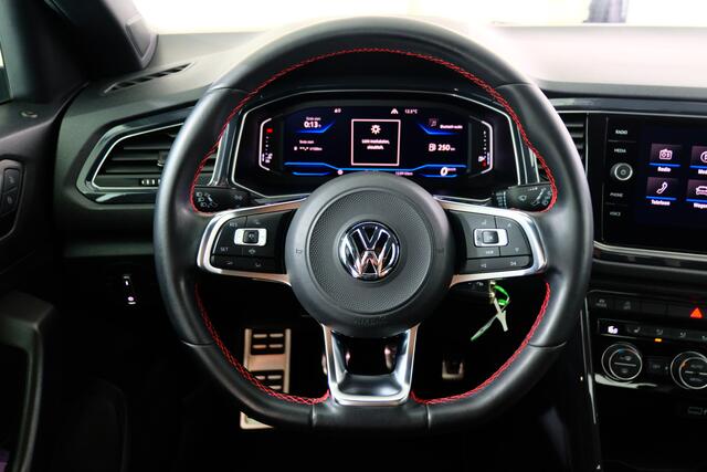 Volkswagen T-Roc 1.0 TSI Sport | CARPLAY | CAMERA | STOELVERW. |