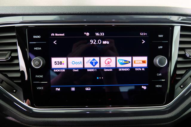 Volkswagen T-Roc 1.0 TSI Sport | CARPLAY | CAMERA | STOELVERW. |