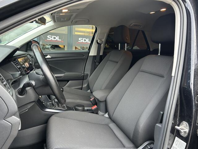 Volkswagen T-Roc 1.0 TSI Style // LED // APPLE CARPLAY / ANDROID AUTO // CLIMA // PDC V+A // STOELVERWARMING