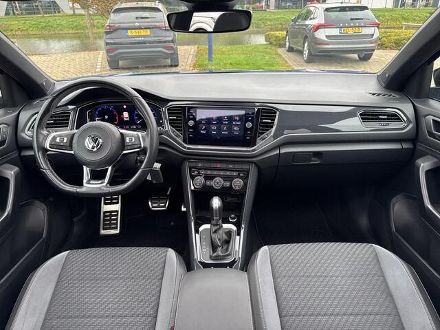 Volkswagen T-Roc 1.5 TSI Sport | R Line | 150Pk | Automaat | Pano Dak | Trekhaak | Beats Audio |