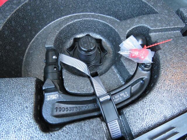 Volkswagen T-Roc 1.5 TSI 150pk DSG-aut. LIFE EDITION / IQ Light / Trekhaak afn.baar / Stoelverw. / 17 Inch / FABRIEKS garantie