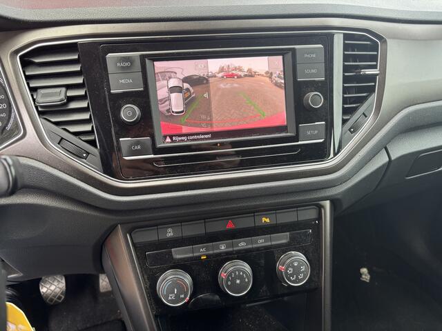 Volkswagen T-Roc 1.0 TSI Style CAMERA / ACC / PDC / BLUETOOTH / AIRCO / NL-AUTO