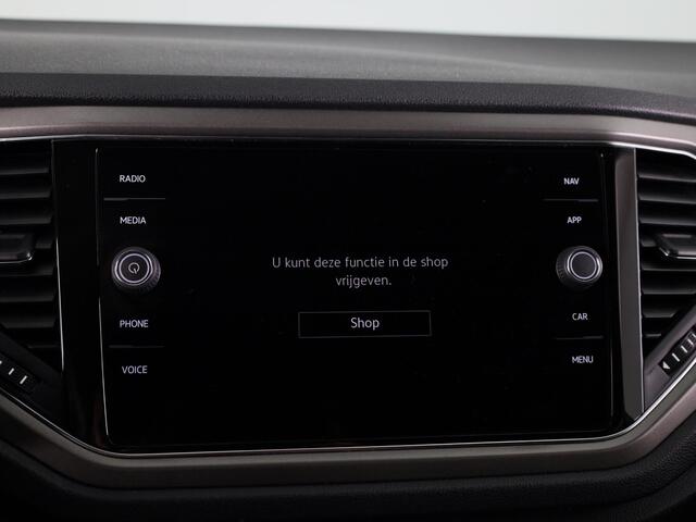 Volkswagen T-Roc 1.0 TSI Style 110 pk | Autom. airco | Adaptieve cruise control | Parkeersensoren |