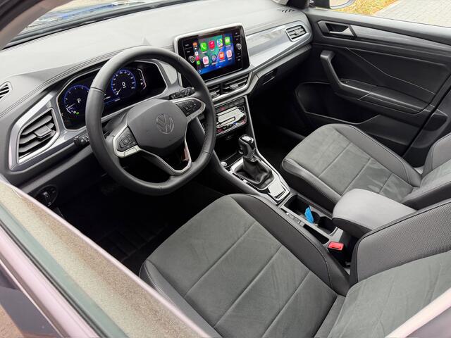 Volkswagen T-Roc 1.5 TSI 150pk DSG Style | Dode hoek | Camera | Keyless | Elek. Achterklep | Rijklaar incl. garantie