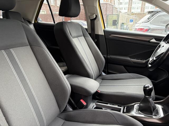 Volkswagen T-Roc 1.0 TSI Style - NL AUTO/PANO/CARPLAY/COCKPIT/TOPSTAAT