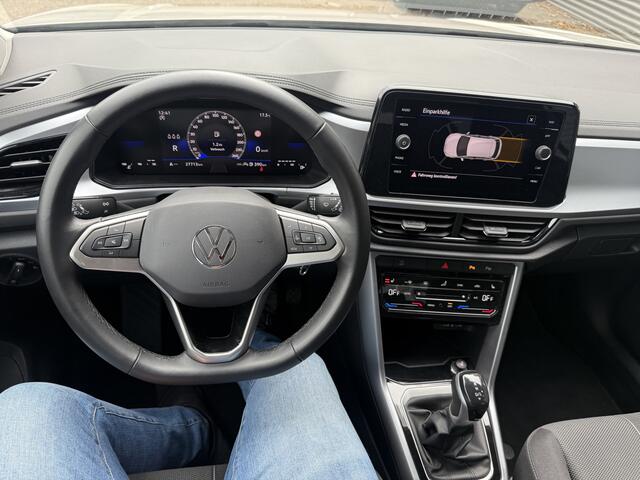 Volkswagen T-Roc 1.5 TSI 1e eigen 150pk Ascot grijs (krijt kleur)