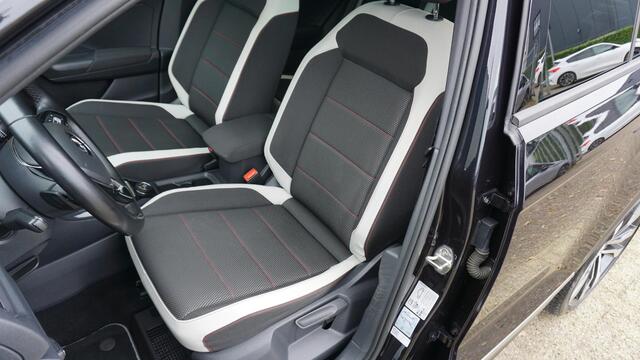 Volkswagen T-Roc 2.0 TSI 190pk DSG 4Motion Sport Pano.Dak 19inch Suzuka Afn-Trekhaak Beats Virtual Cockpit LED *Complete T-Roc* 83850km!