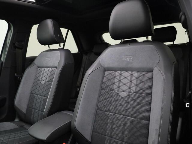 Volkswagen T-Roc 1.5TSI/150PK R Line DSG · Panoramadak · Camera + Parkeersensoren · Apple/Android Car Play · Garantie tot mei 2029 of 100000km.