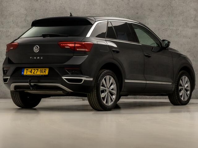 Volkswagen T-Roc 1.0 TSI Sport (STOELVERWARMING, TREKHAAK, GETINT GLAS, SPORTSTOELEN, PARKEERSENSOREN, ARMSTEUN, BLUETOOTH, NIEUWSTAAT)
