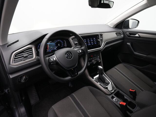 Volkswagen T-Roc 1.5 TSI 150 pk DSG Style | Trekhaak | Achteruitrijcamera | Navigatie | Adaptive Cruise