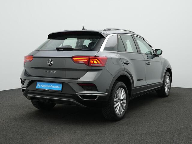 Volkswagen T-Roc 1.5 TSI 150 pk DSG Style | Trekhaak | Achteruitrijcamera | Navigatie | Adaptive Cruise