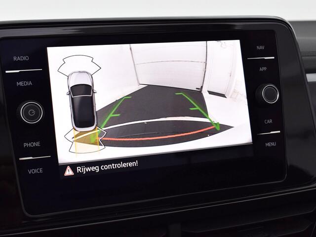 Volkswagen T-Roc Cabrio Style 1.0 115 pk Cabriolet 6 versn. Hand · Black style pakket · Comfort pakket · Multimedia pakket · Prijs is incl Inruilbonus . MEGA SALE