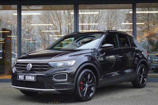 Volkswagen T-Roc 1.5 TSI Sport DSG Led Navi Virtual Acc Camera CarPlay Afn.trekh Pdc