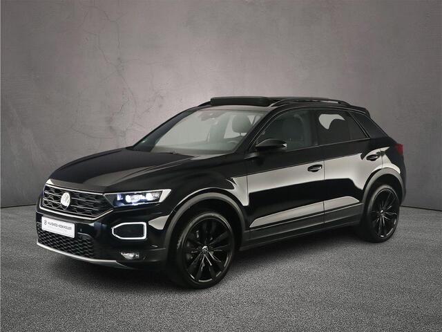 Volkswagen T-Roc Sport 1.5 TSI 150pk DSG Automaat Trekhaak, Panoramadak, Adaptive cruise control, Black Style, Achteruitrijcamera, Elektrische achterklep
