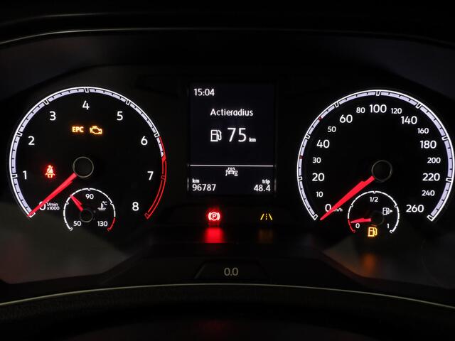 Volkswagen T-Roc 1.0 TSI Style 115 PK | Panorama dak | Automatische airco | LED koplampen |