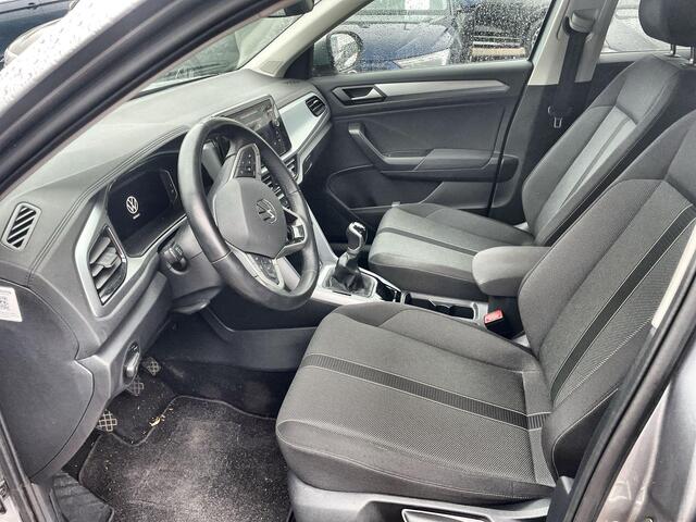 Volkswagen T-Roc 1.0 TSI 110pk Life · Apple/Android Car Play · Parkeersensoren · LED · Garantie tot 01-01-2027 of 100.000km