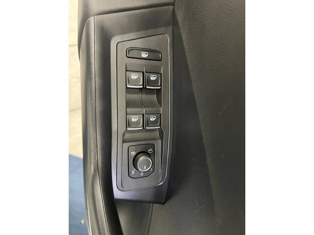 Volkswagen T-Roc 1.5 TSI 2X R-LINE 150pk | NAVI | FULL LED