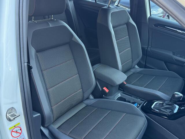 Volkswagen T-Roc 1.5 TSI Sport,19Inc,Cam,Cruise,Carpl,Led,Virtual