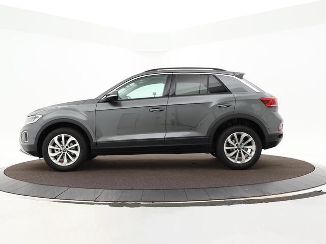 Volkswagen T-Roc 1.0 TSI 116 PK Life Edition · Assistance Pakket Plus · Multimedia Pakket · Stoel Pakket · prijs is incl. inruilbonus · MEGA Sale