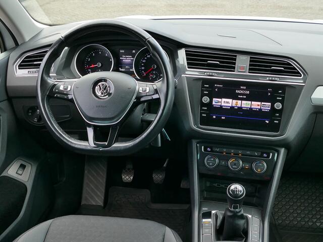Volkswagen TIGUAN 1.4 TSI 4Motion | standkachel | verwarmd stuur | trekhaak | achteruitrijcamera