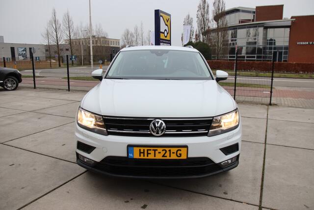 Volkswagen TIGUAN 1.4 TSI 150pk Comf. Business DSG, Carplay/Camera, winter pakket, trekhaak Aanbieding!