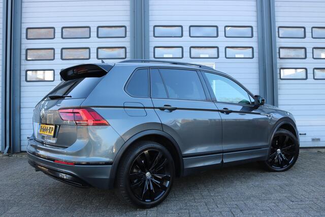 Volkswagen TIGUAN 1.5 TSI Highline R Autom Xenon Black style Virtual cockpit Panodak Navi Camera Bj:2020