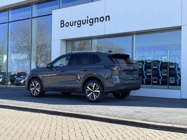 Volkswagen TIGUAN Life Edition 1.5 eHybrid 150 kW / 204 pk SUV 6 ver | Camera | Adaptive Cruise | Elektrische Achterklep | Draadloos Telefoonlader | Keyless |