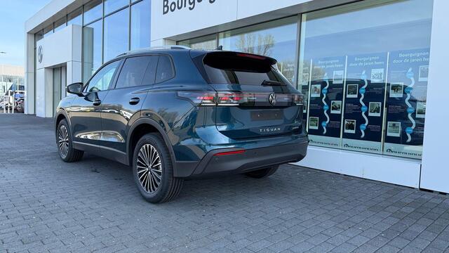 Volkswagen TIGUAN Life Edition 1.5 eHybrid 204 pk | Camera | Keyless | Carplay | Elektrische Achterklep | Adaptive Cruise |