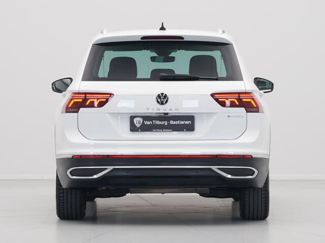 Volkswagen TIGUAN 1.4 TSI 245pk eHybrid Elegance Navigatie Camera Matrix Led Stoelverwarming 230