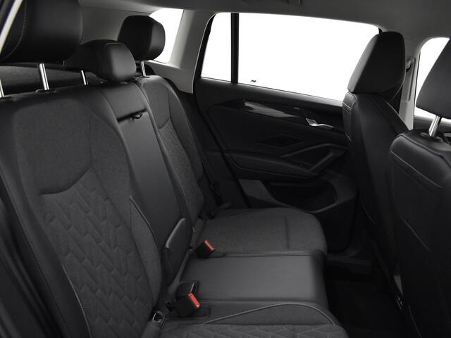 Volkswagen TIGUAN 1.5 eTSI 130pk DSG Life Edition · Camera · Apple/Android Car Play · Navi · Stoel&stuur Verwarming · 17'' Inch ·