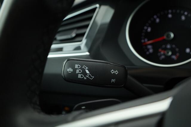 Volkswagen TIGUAN 1.5 TSI DSG 150pk | Navi | Camera | Travel Assist | Stoel- Stuurverw. | Dodehoekdet.