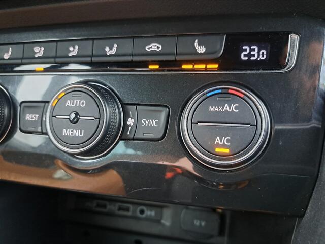 Volkswagen TIGUAN 1.5 TSI 150 Pk ACT R-Line Highline Bs DSG-7, Leder, Digital cock