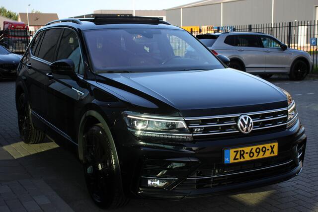 Volkswagen TIGUAN Allspace 1.5 TSI Highline R-Line 7p. Pano | ACC | EL.Trekhaak