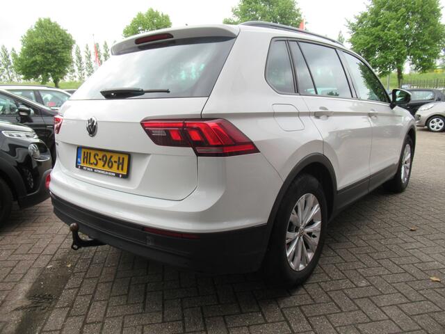 Volkswagen TIGUAN 1.4 TSI Comfortline Business | Clima-Airco | Navigatie | Stoelverwarming | Incl. BOVAG Garantie | Parkeersensoren | Bluetooth |