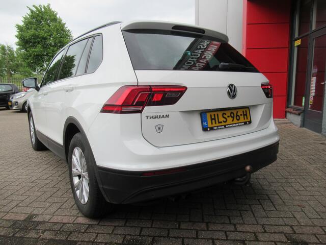 Volkswagen TIGUAN 1.4 TSI Comfortline Business | Clima-Airco | Navigatie | Stoelverwarming | Incl. BOVAG Garantie | Parkeersensoren | Bluetooth |
