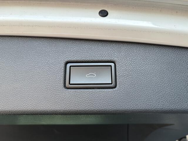 Volkswagen TIGUAN 1.5 TSi 150pk DSG Highline Business R-Line CAMERA/VIRTUAL/20INCH/ELEK.A.KLEP