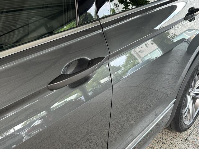 Volkswagen TIGUAN 2.0 TSI 4Motion Highline Business R 2 x R-line | Trekhaak | Schuif kantel dak