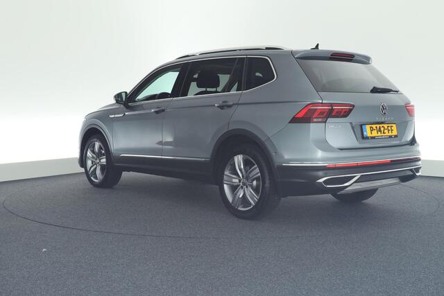 Volkswagen TIGUAN Allspace 1.5 TSI 150pk DSG Elegance Panoramadak Virtual cockpit Camera Navigatie ACC Clima