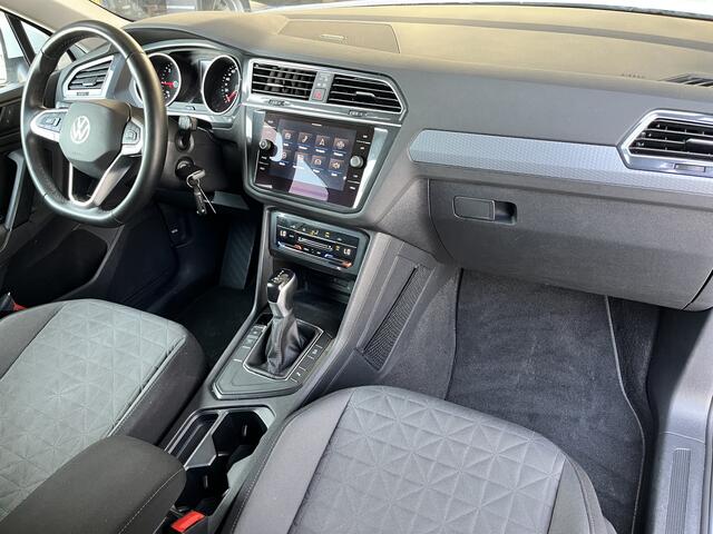 Volkswagen TIGUAN 2.0 TDI 150pk DSG Grijskenteken Euro 6 Airco Cruise controle Telefoon verbinding Navigatiesysteem Stuurwielbediening Parkeersensoren voor en achter 2-Persoons Bestel